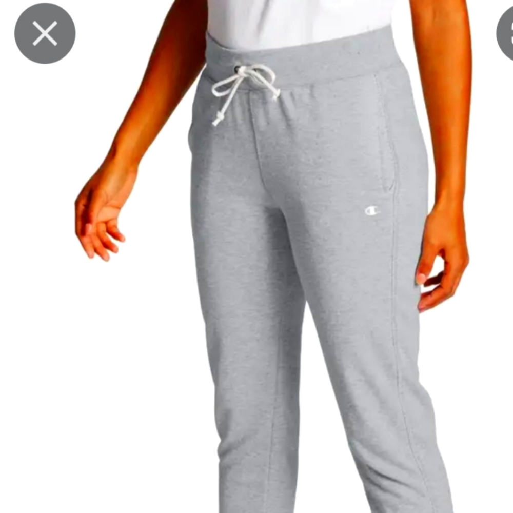 WOMENS CHAMPION REVERSE WEAVE JOGGER SWEATPANTS, NEVER WORN, BRAND NEW WITH TAGS